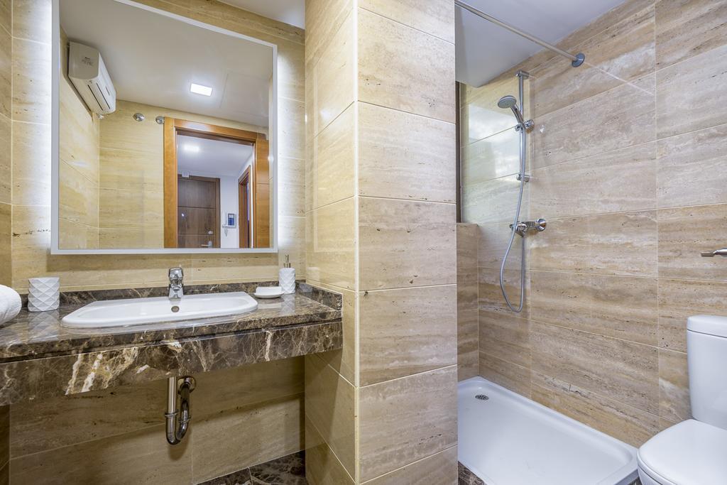 Goodplaces Larios Apartment Malaga Exterior photo
